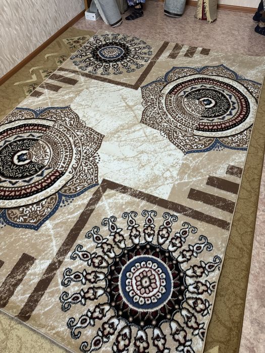 Абсолютно новый ковер