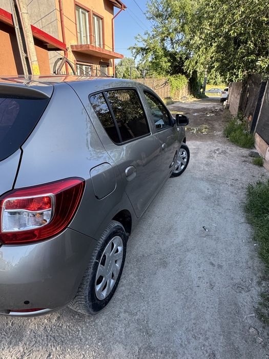 Dacia sandero 2015