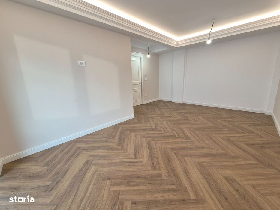 Penthouse 2 camere, 120 mp, etaj 3, BLOC NOU, Platou Galata