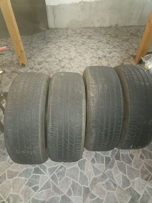 Гуми Hankook 235/55/19 за SUV