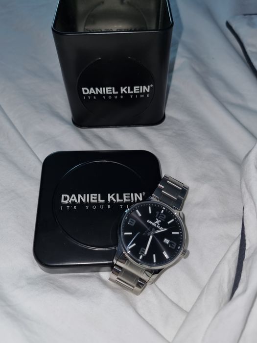 Ceas Daniel Klein