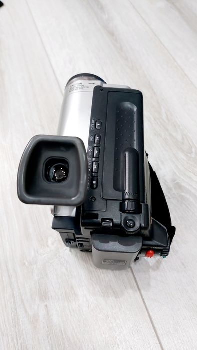 Видеокамера  буу