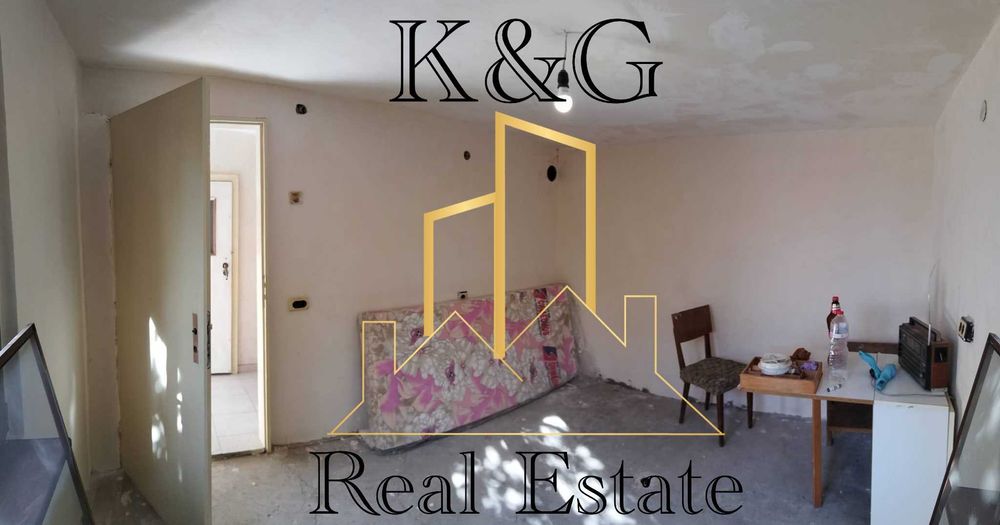 Продава се Къща в Разград, Промишлена зона - Изток - 27 кв.м за 1473 €/кв.м - Снимка #2