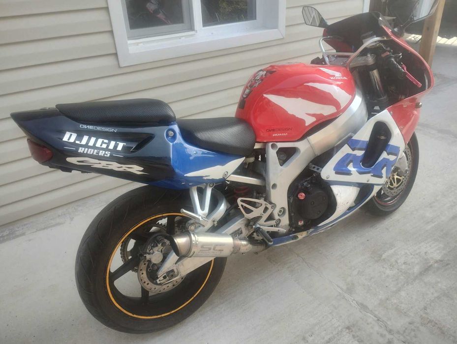 Honda CBR 919 на части