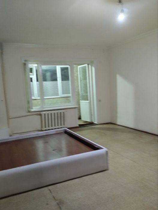 продается, возле метро дустлик