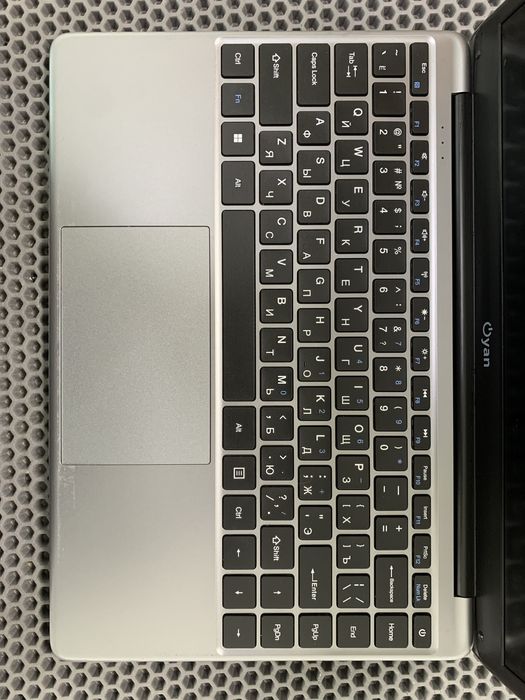 Ультрабук 14’ full hd. Озу 8. Ssd 256gb.