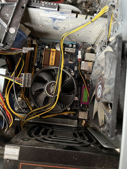 Старый комп игровой