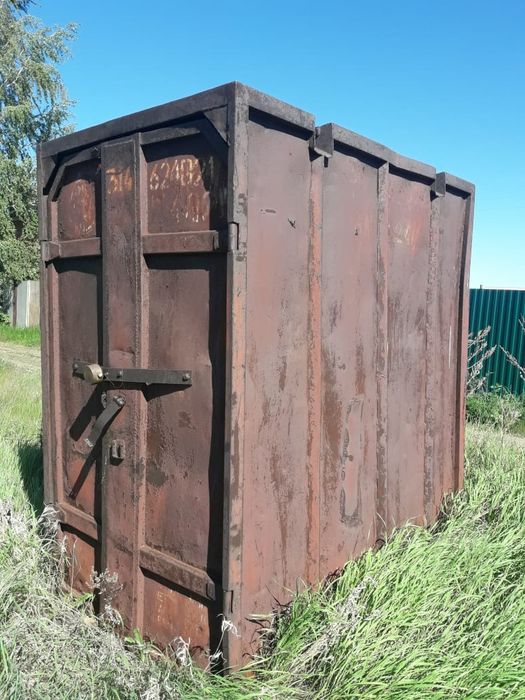 Продам контейнер 3х тонник