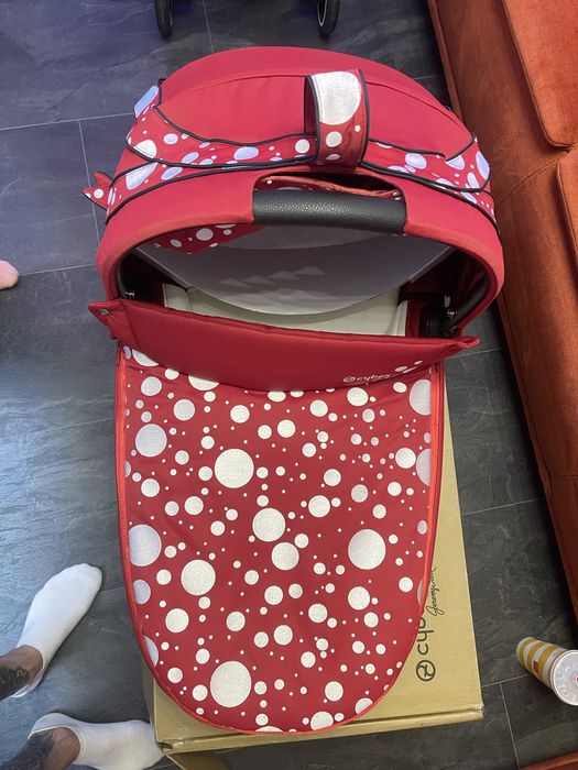 Cybex Jeremy Scott petticoat landou priam