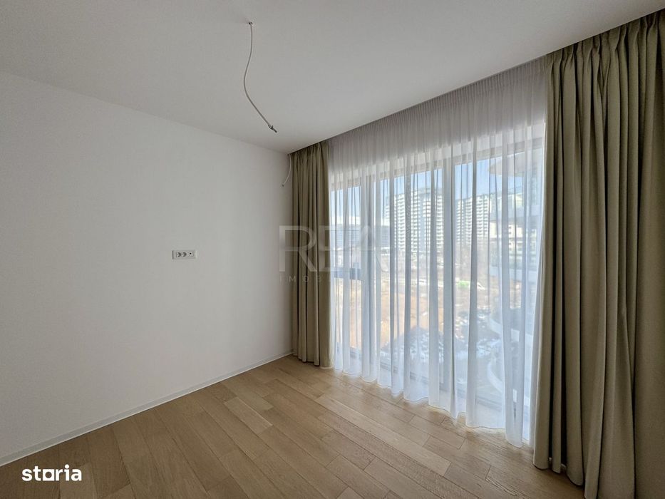2 camere One Lake Club, club cu piscina si promenada pe lac