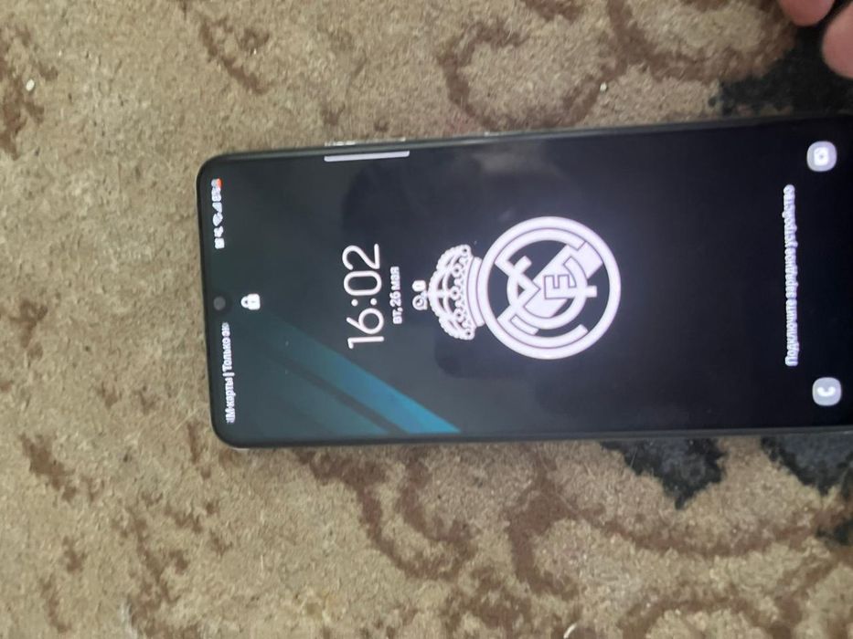 Продаю телефон Samsung galaxy a 32