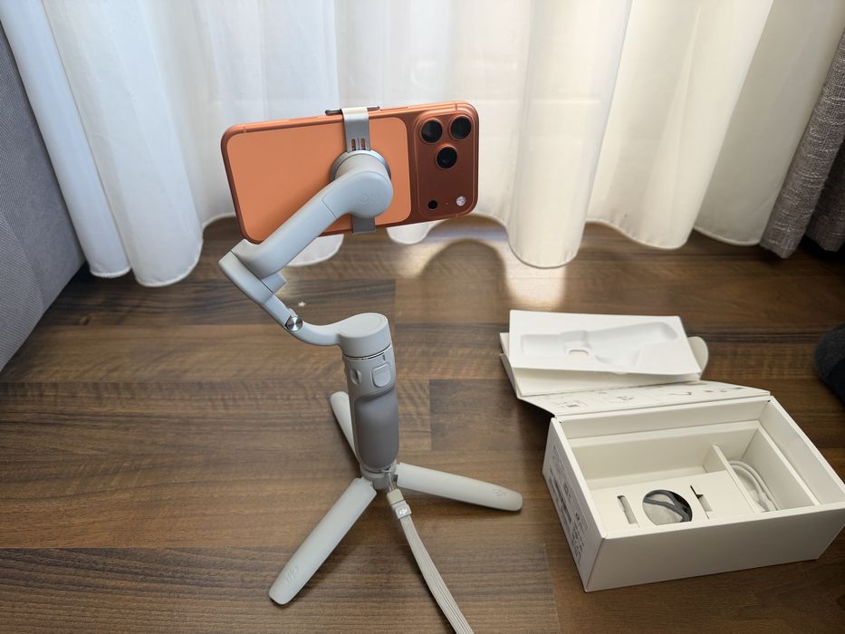 Dji OM 5 sistem de stabilizare dji osmo mobile 5 - 3 axe