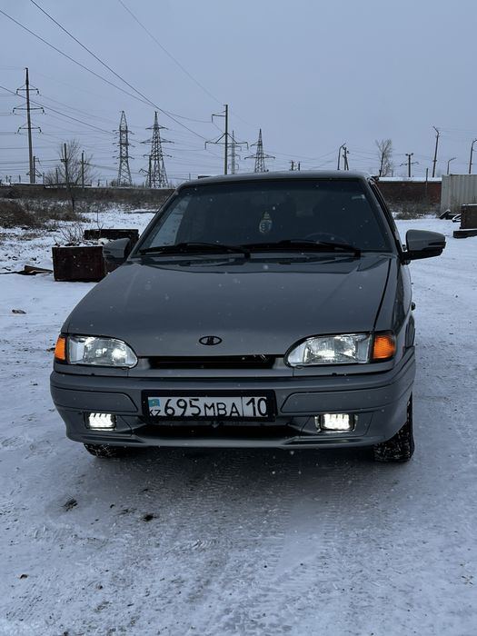 Продам машину ваз 2215