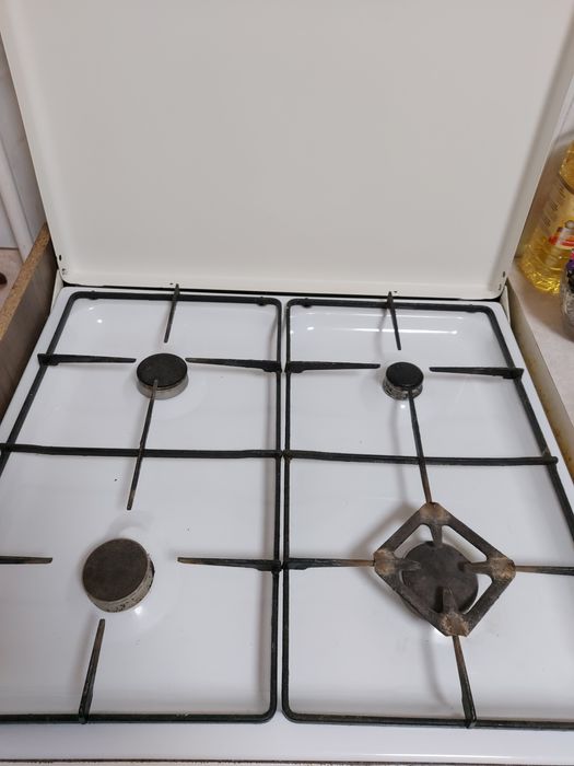 Продам газплиту Гефест