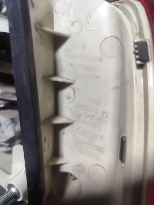 Задний фонарь Passat b7 либо фаэтон