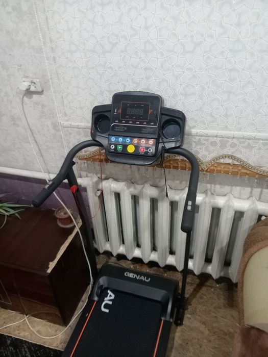 Беговая дорожка новая