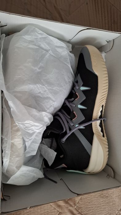 Li-ning баскетбольные кросовки 44размер