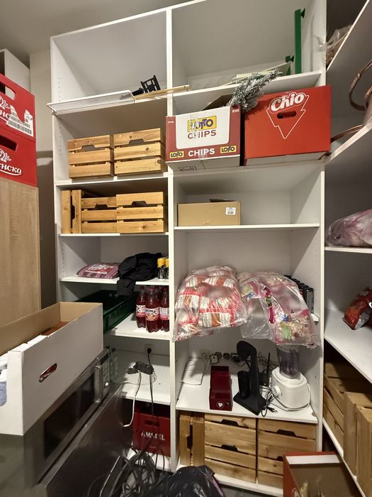 Стелажи за склад