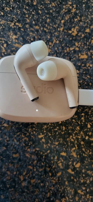 Căști wireless sudio