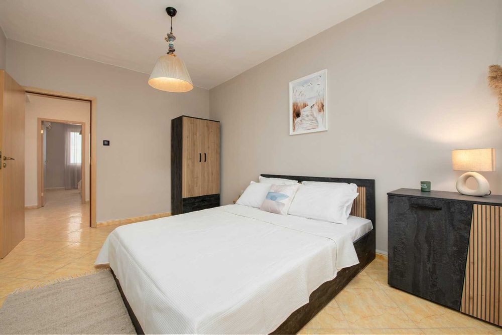 Продава се Тристаен апартамент в к.к. Слънчев бряг - 75 кв.м за 660 €/кв.м - Снимка #3