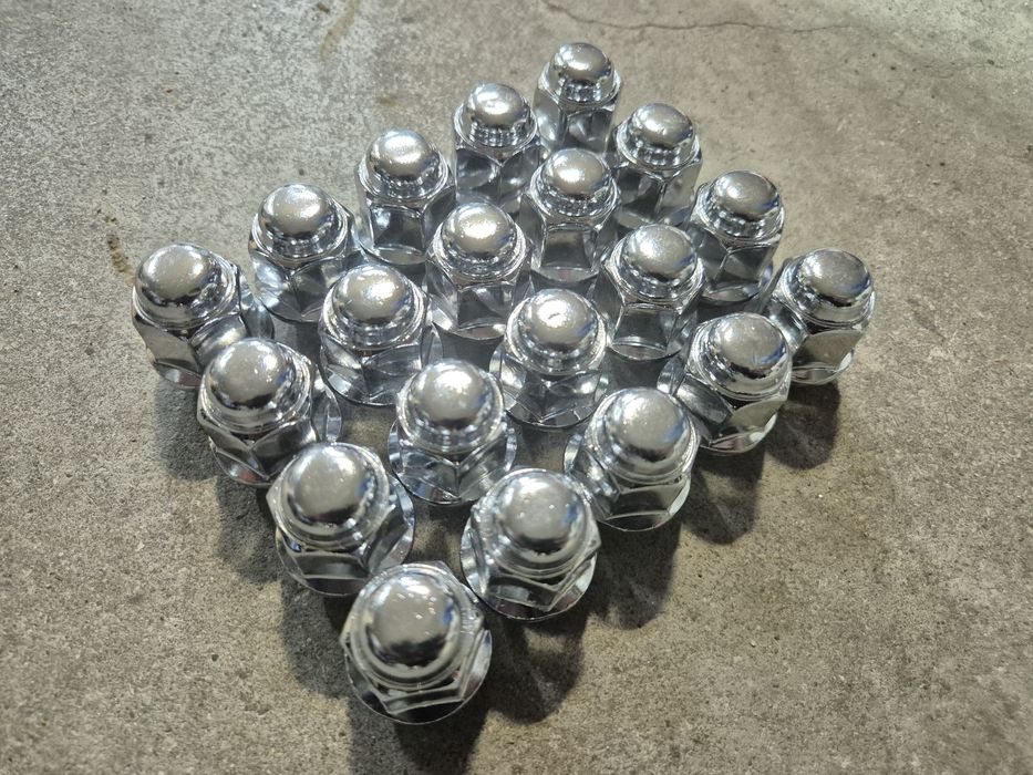 20бр. гайки за алуминиеви джанти за автомобил джип SUV