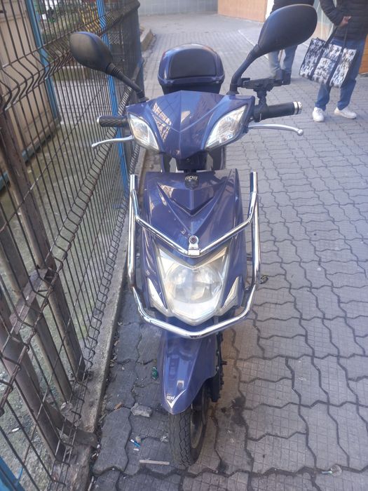 Vând scuter electric