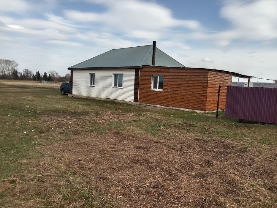 Продам дом село Петерфельд