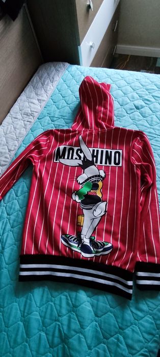 Худи Love Moschino