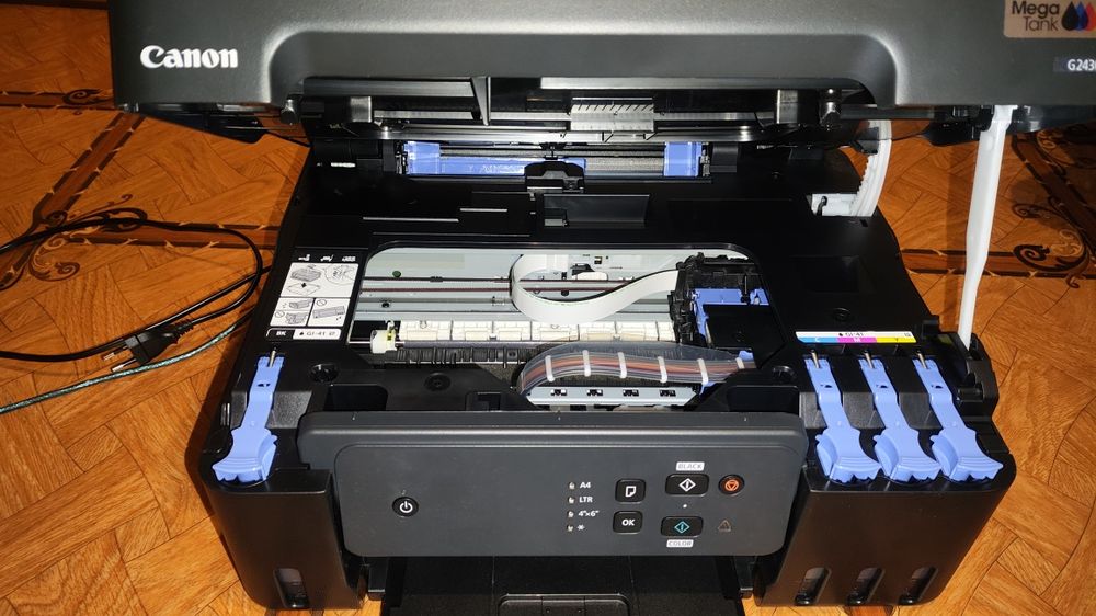 Продам принтер Canon G2430