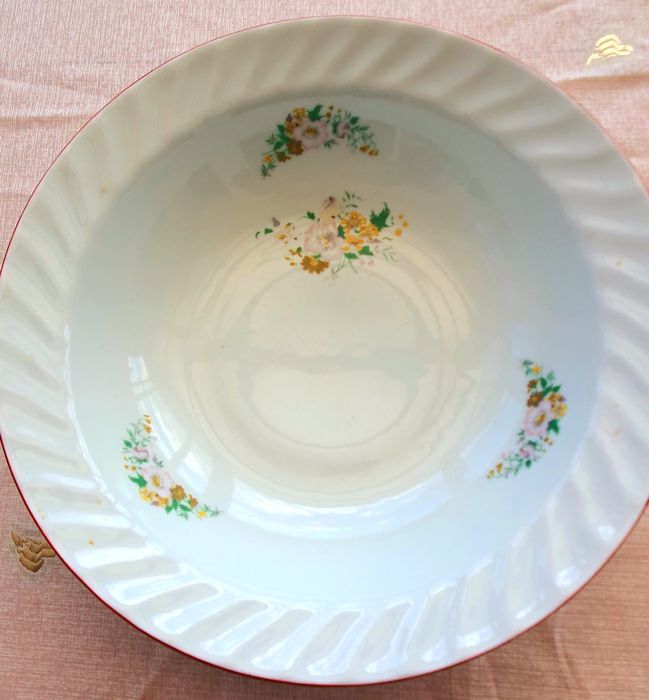 Порцеланова посуда  от 70-те и 80-те