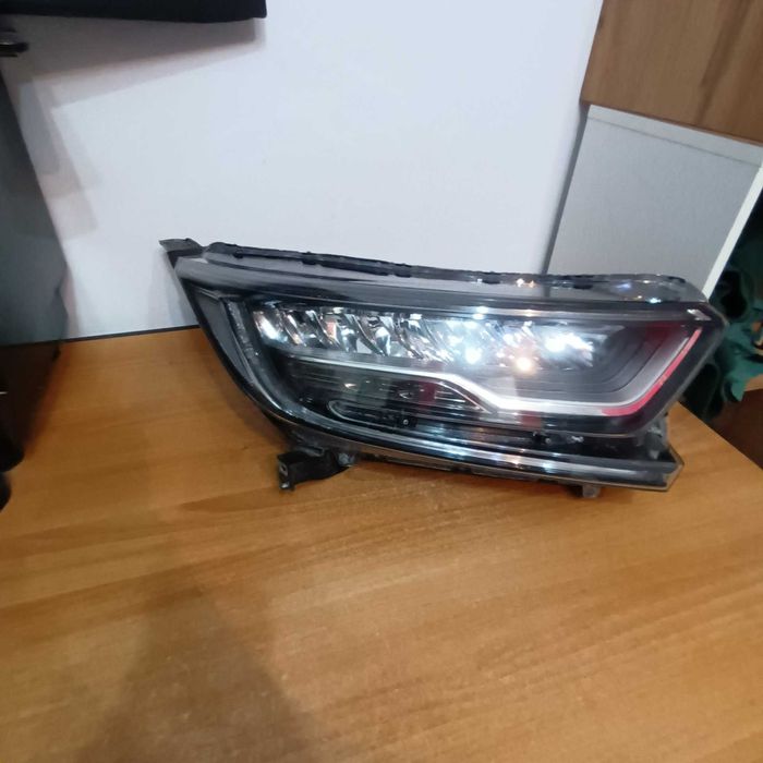far dreapta Honda CR-V 2017-2020 full led