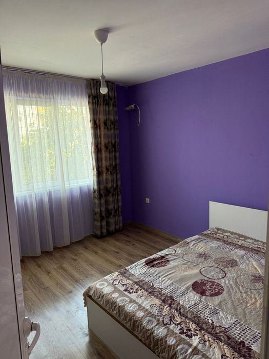 Дава се под наем Тристаен апартамент в Варна, Център - 75 кв.м за 408 € - Снимка #2