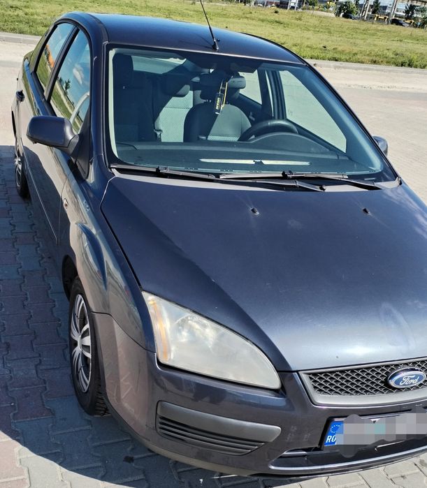 Vând Ford Focus benzină
