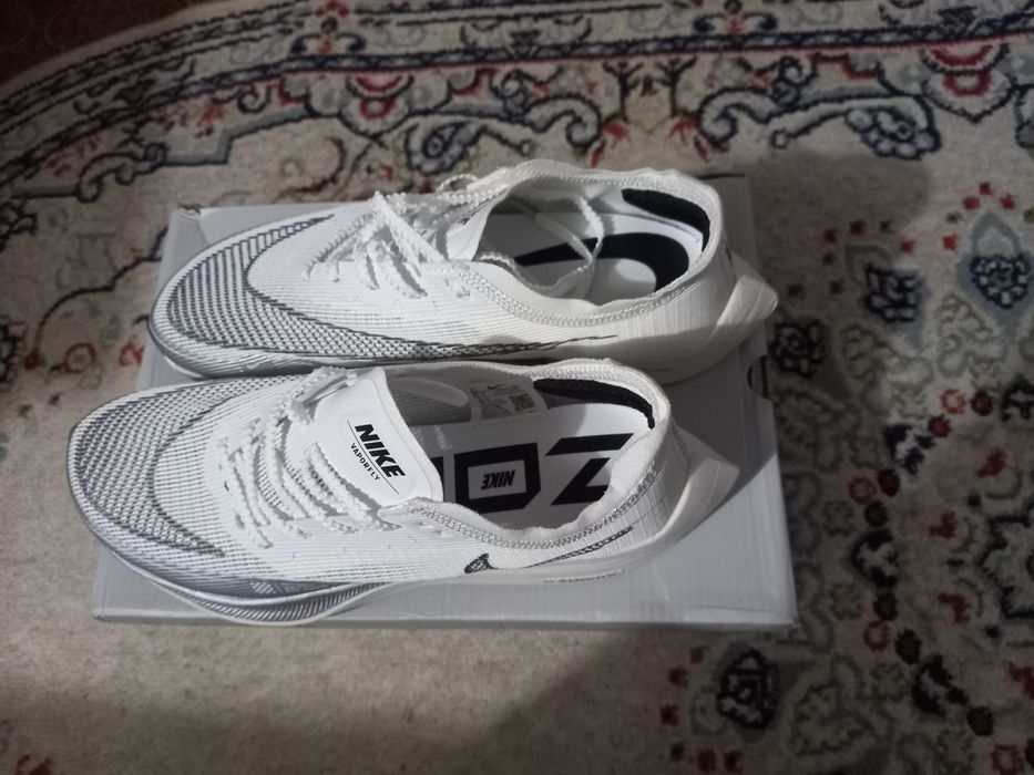 Мужские  кроссовки