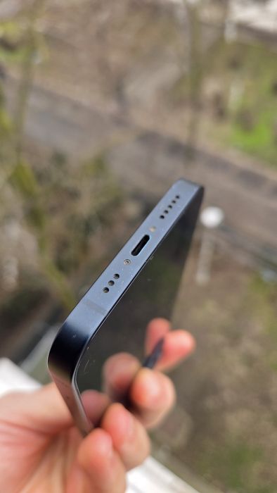 Iphone 13 - pentru piese / display / carcasa