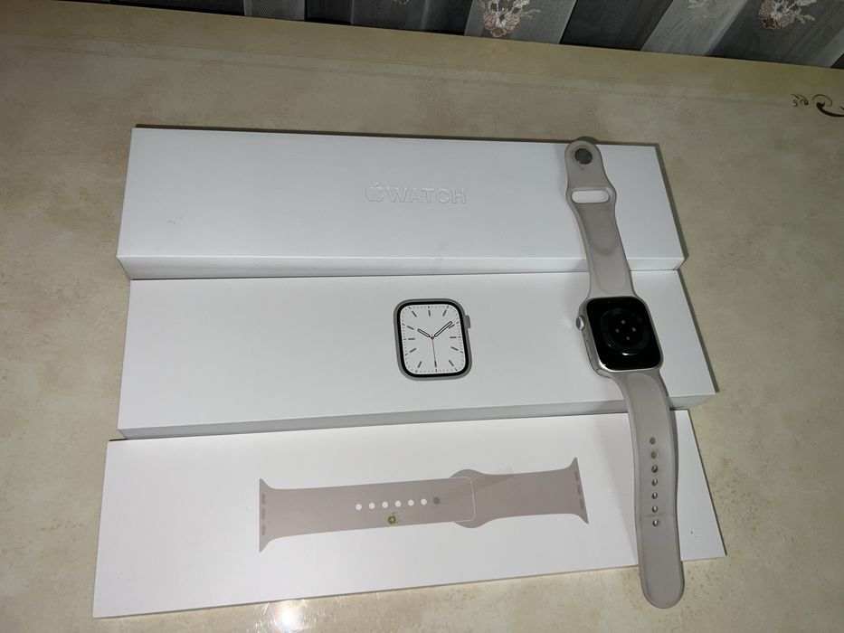 Apple Watch Series 7 45 мм (GPS) орига