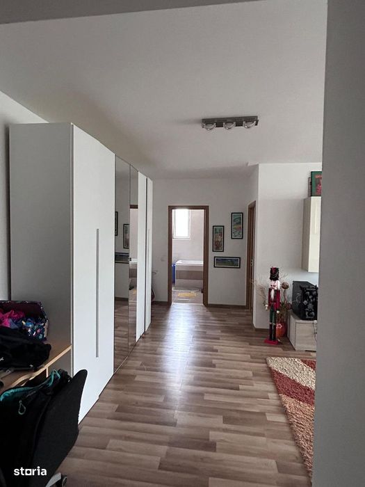 Zamca doua camere bloc nou