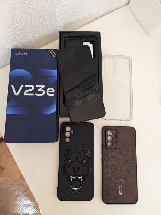 Продам vivo v 23e