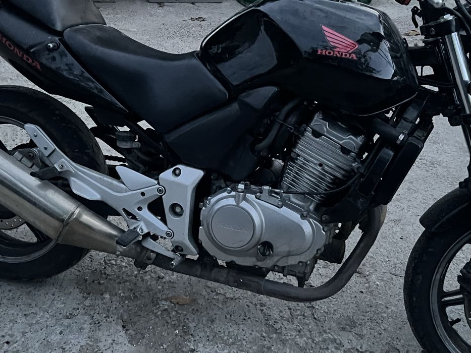 Honda cbf accidentat
