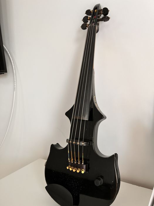 Vioara Zeta  JV45 2002