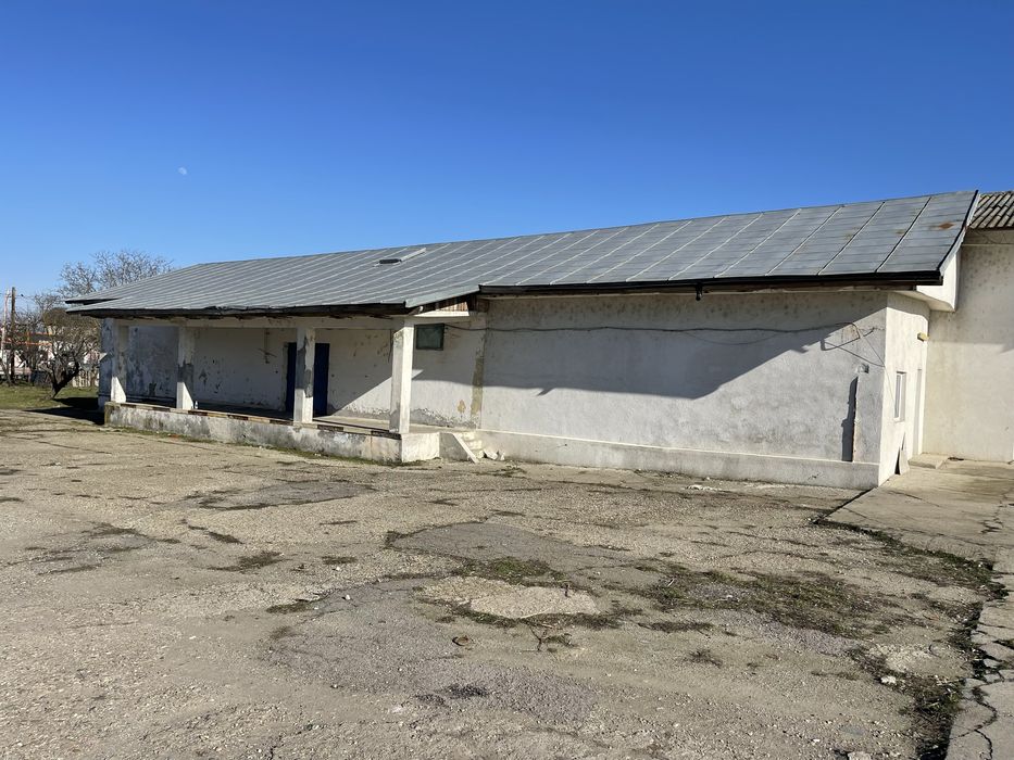 Inchiriez Hale + teren in Fetesti Gara Depoului 34