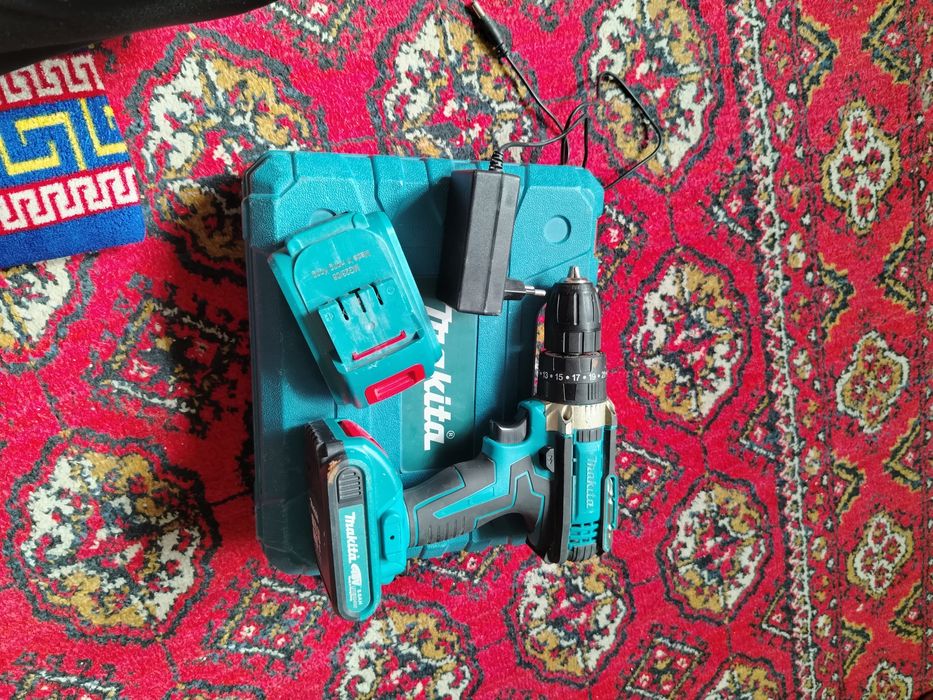 Shurupovert sotiladi.