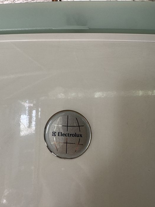 Холодильник Electrolux