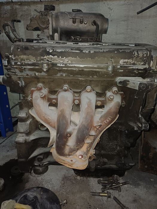 Двигатель с коробкой ,, Хонда црв рд1 ''