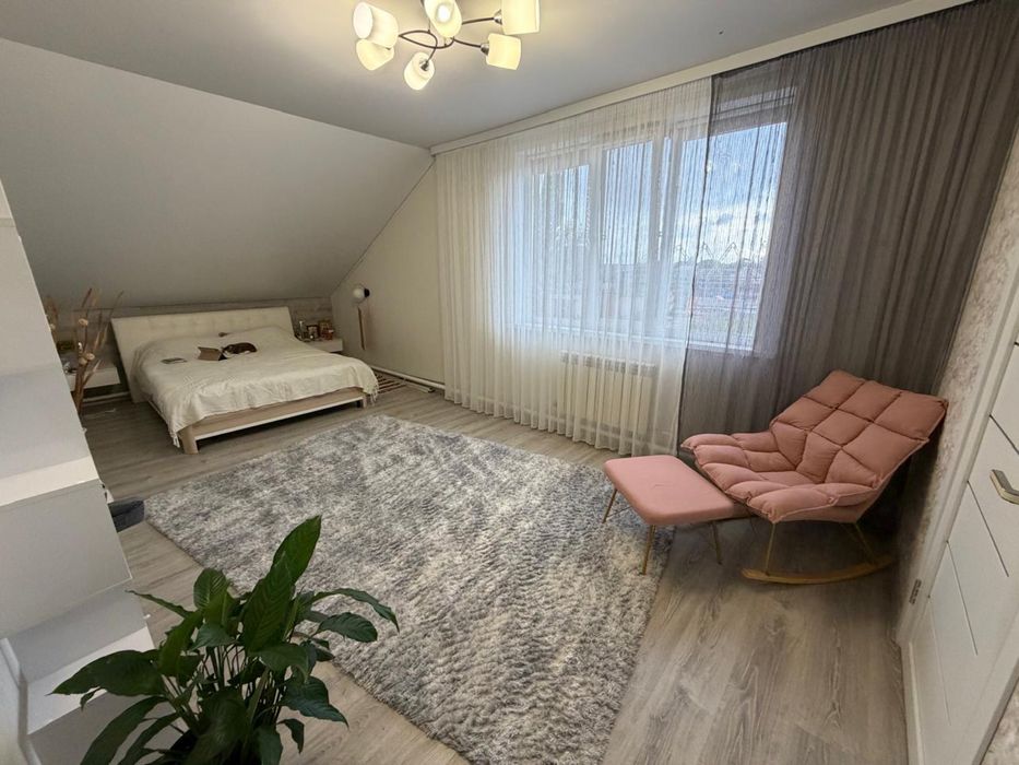 Продается 5 ком.дом р-н Подгара.