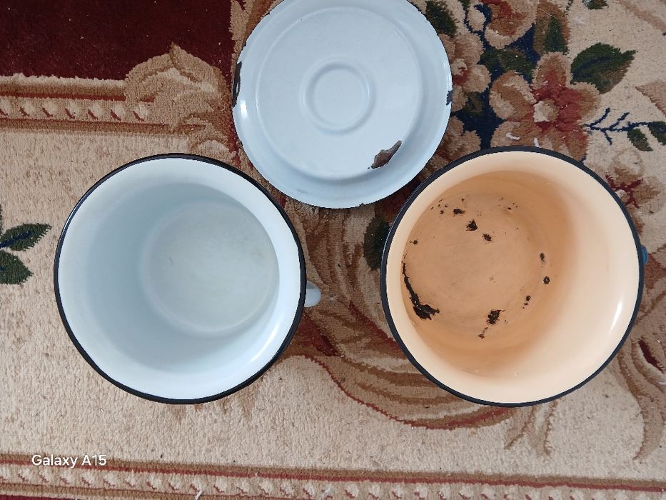 Эмалированный горшок