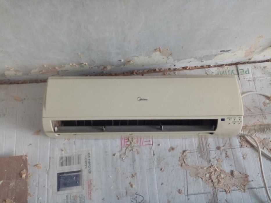 Климатик Мидея 12