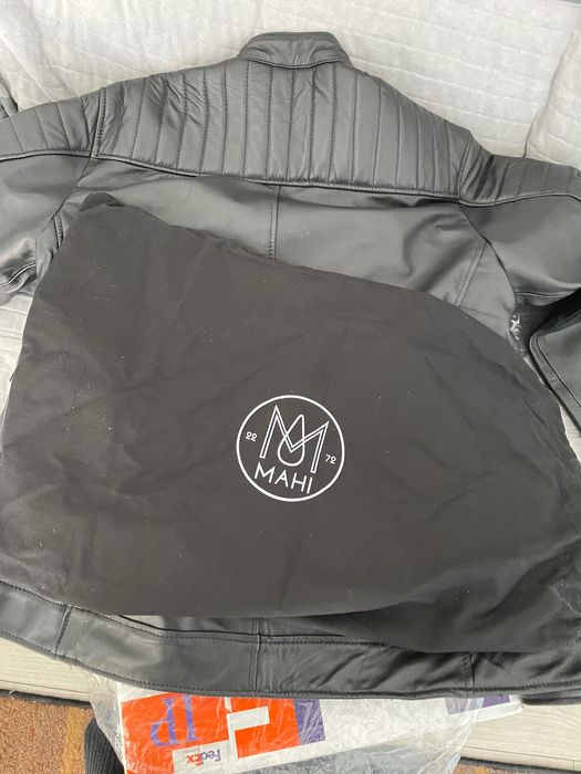 Geaca de Piele Noua Cu Eticheta masura  M