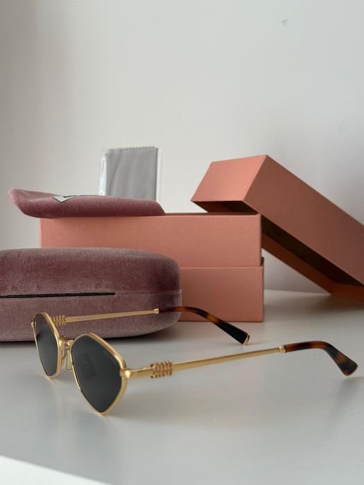 Ochelari soare MiuMiu
