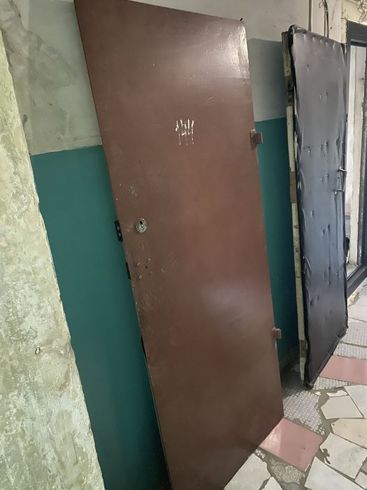 Продам железные двери